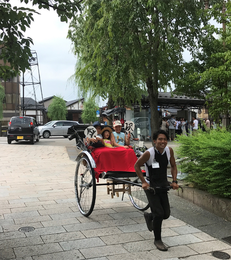 金沢観光人力車 浪漫屋 ろまんや